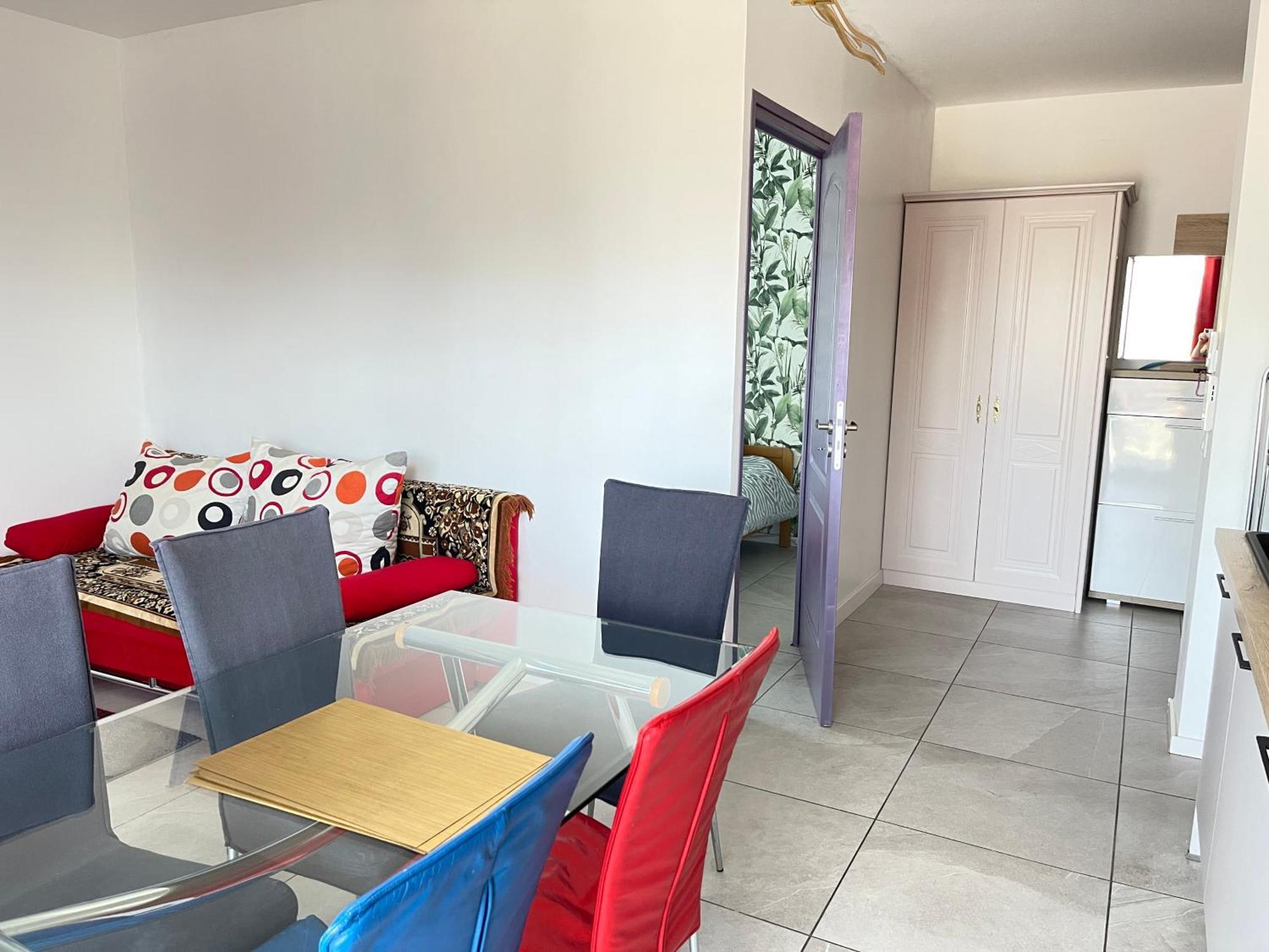 Abracadabra Flat France Suisse Apartment แซ็ง-ลุยส์ ภายนอก รูปภาพ