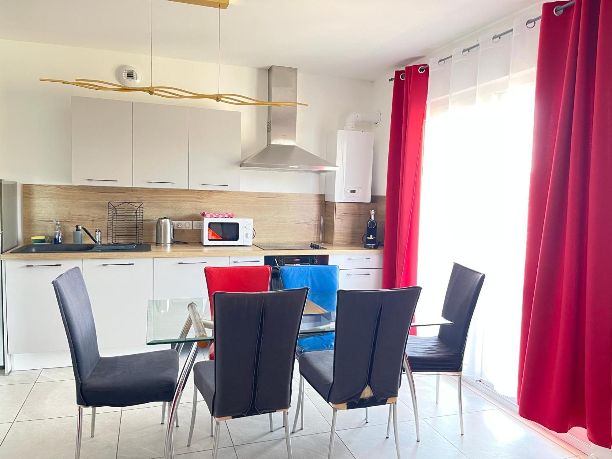 Abracadabra Flat France Suisse Apartment แซ็ง-ลุยส์ ภายนอก รูปภาพ