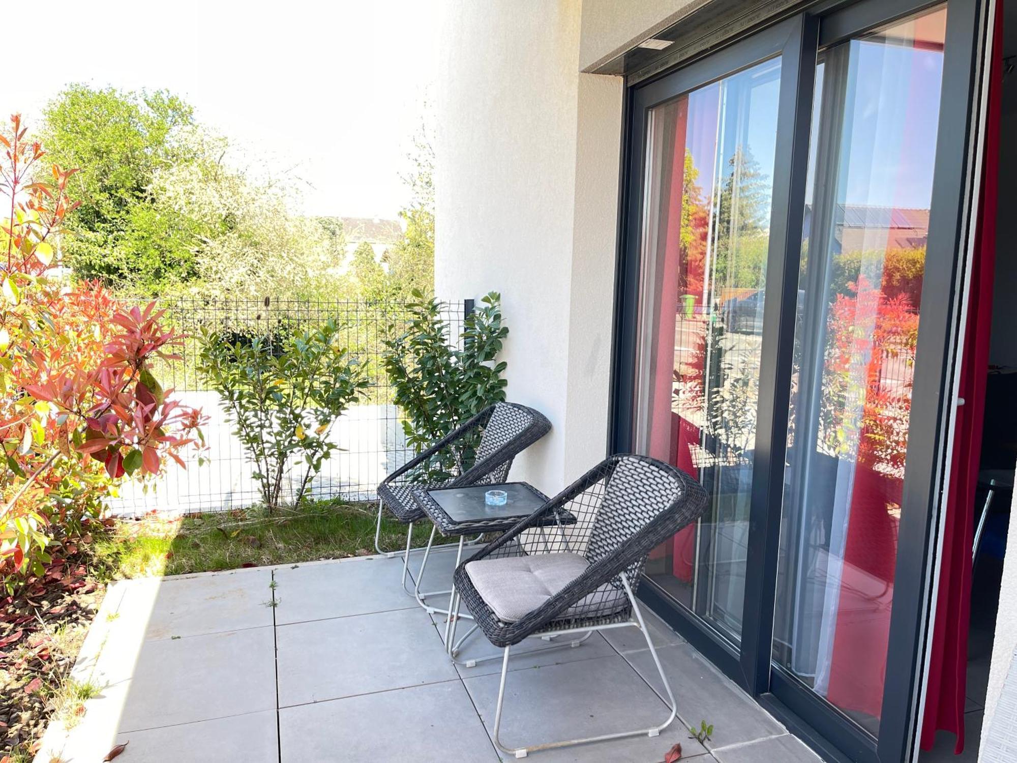 Abracadabra Flat France Suisse Apartment แซ็ง-ลุยส์ ภายนอก รูปภาพ
